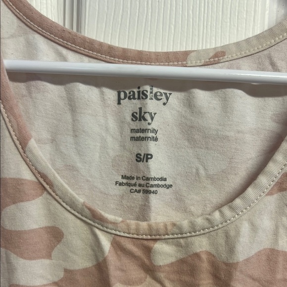 Paisley Sky Pink Camo Maternity Ruched Sleeveless Tank Top - Picture 2 of 4